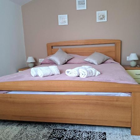 Studio Apartman Olivera โรวีน ภายนอก รูปภาพ